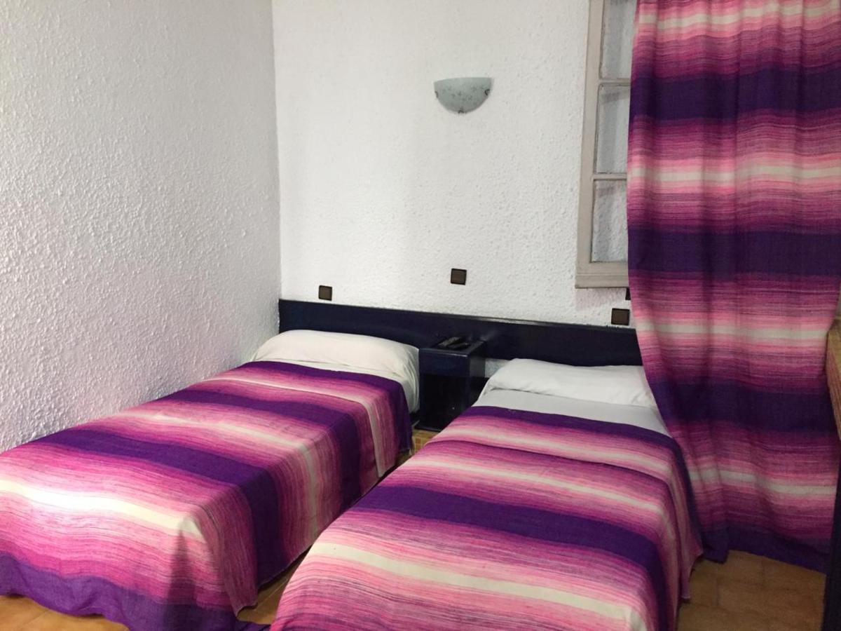 Hotel Regina Tetouan Exterior photo