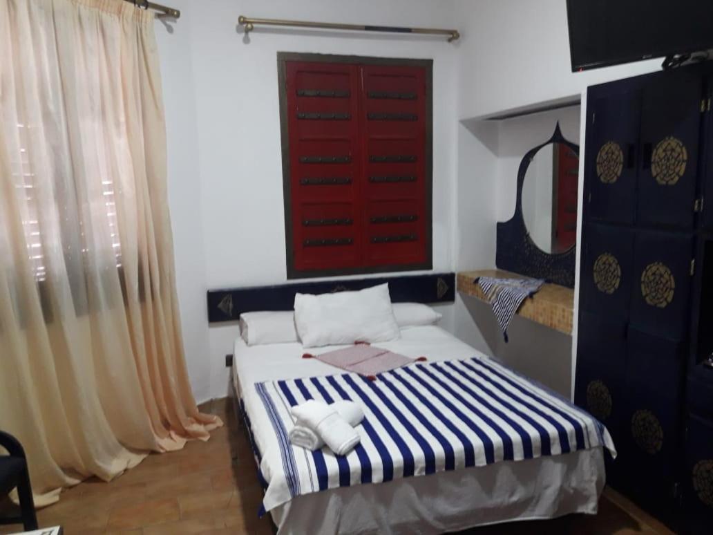 Hotel Regina Tetouan Exterior photo