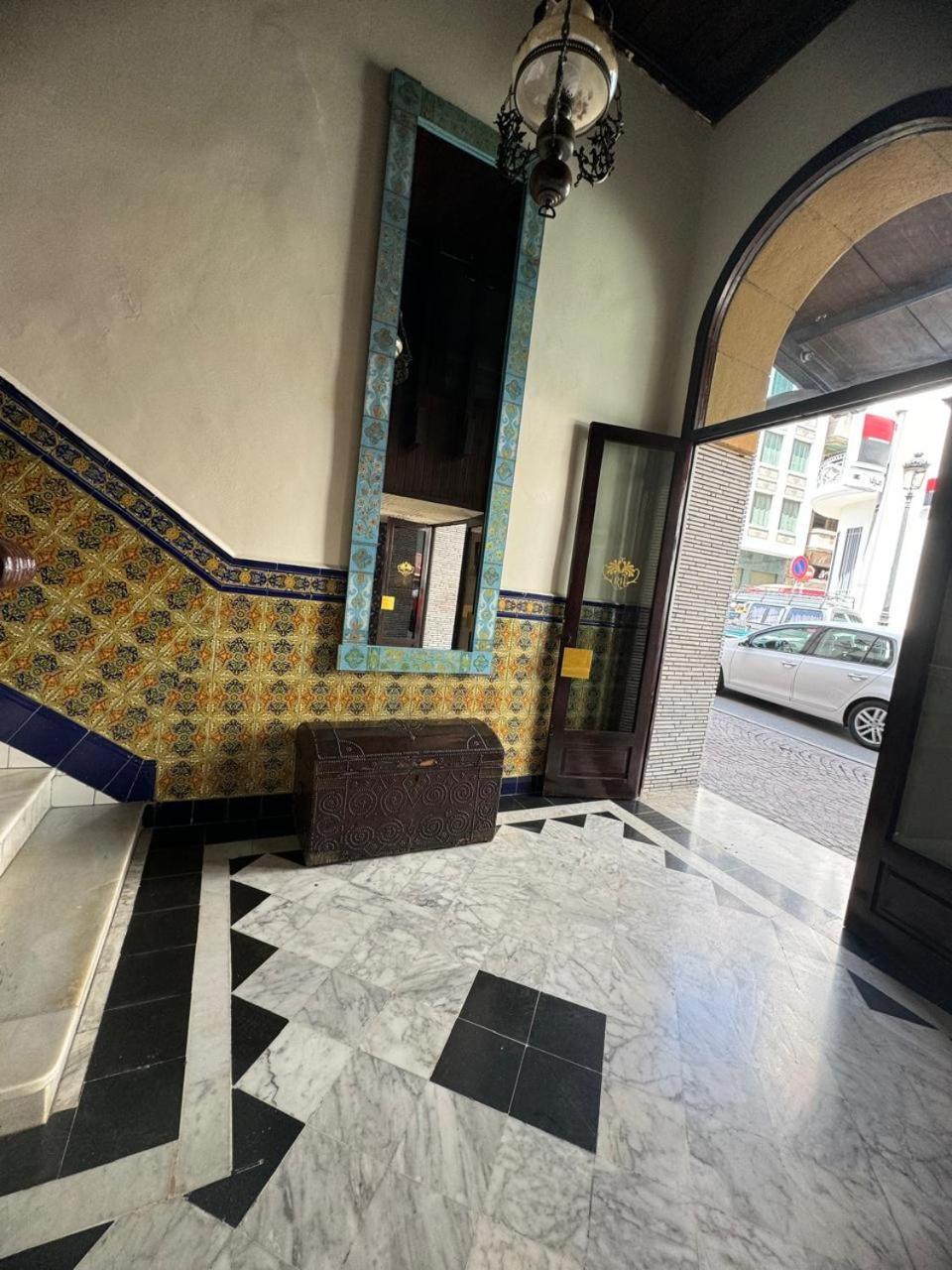 Hotel Regina Tetouan Exterior photo